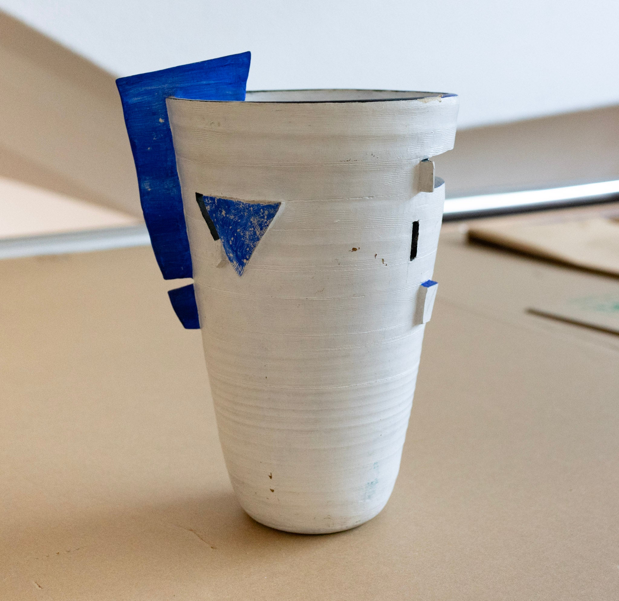 Tan Tuan Yong, Untitled (White and Blue Vase), Undated