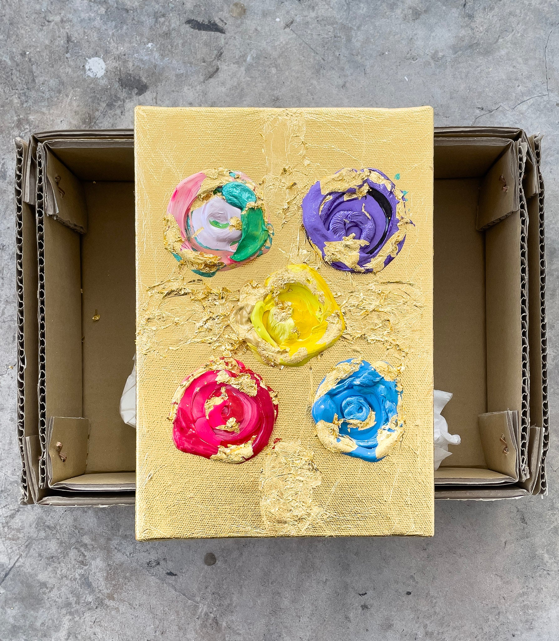 Keiko Moriuchi, 大紅蟠桃 Donut Peach III, 2025