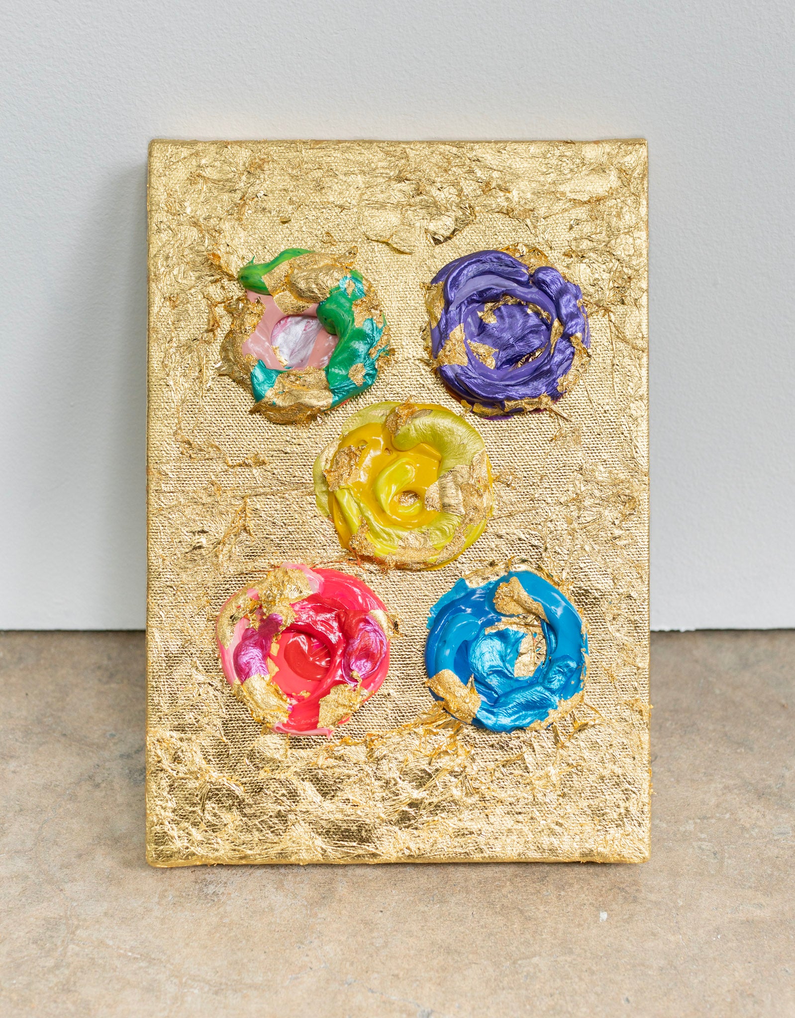 Keiko Moriuchi, 大紅蟠桃 Donut Peach IV, 2025