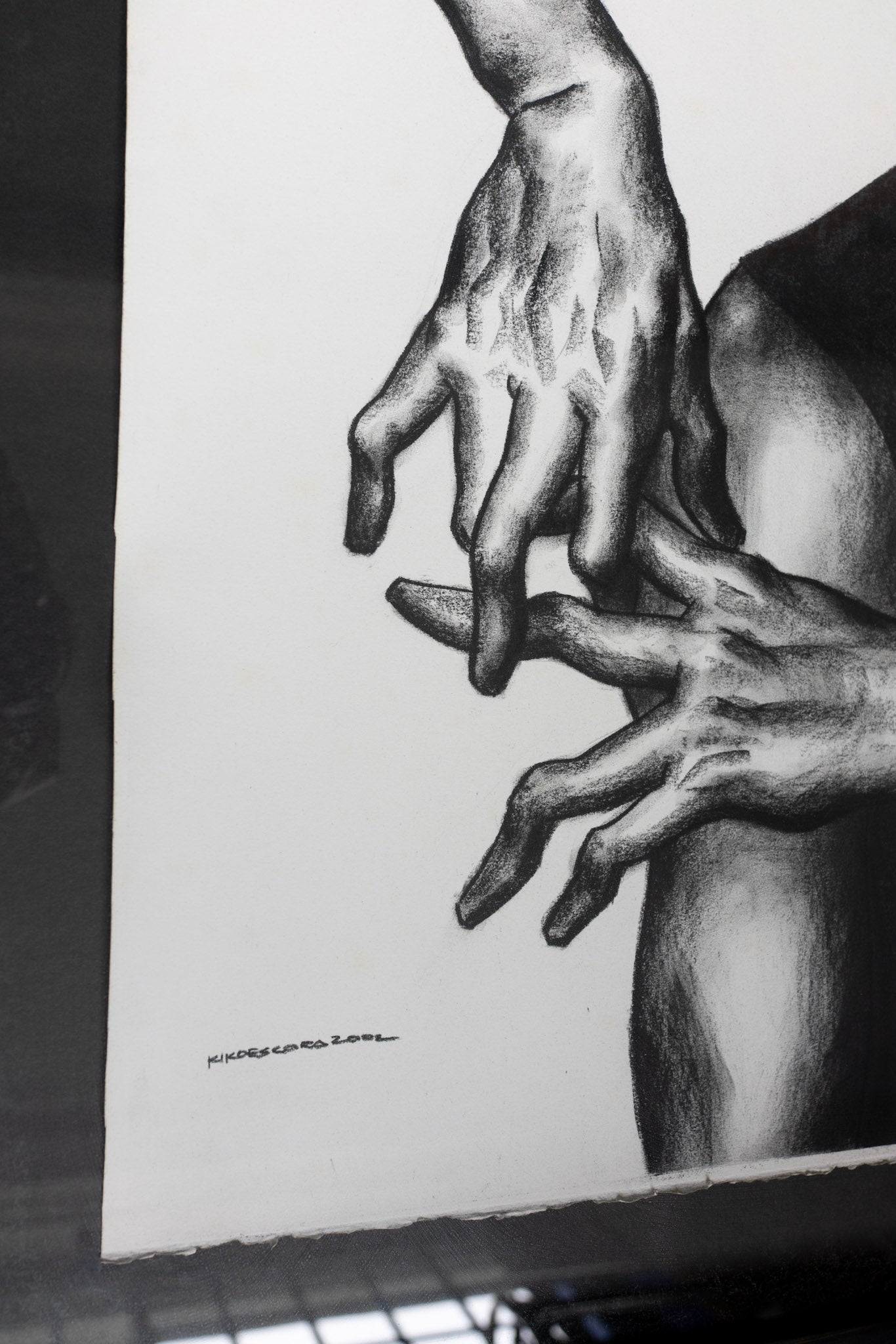 Kiko Escora, Untitled (Hands),  2002