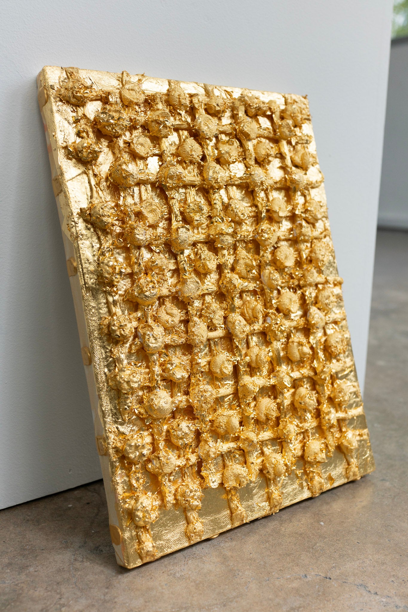 Keiko Moriuchi, 縷: の先頭 The Forefront of the Never-Ending Thread I, 2025